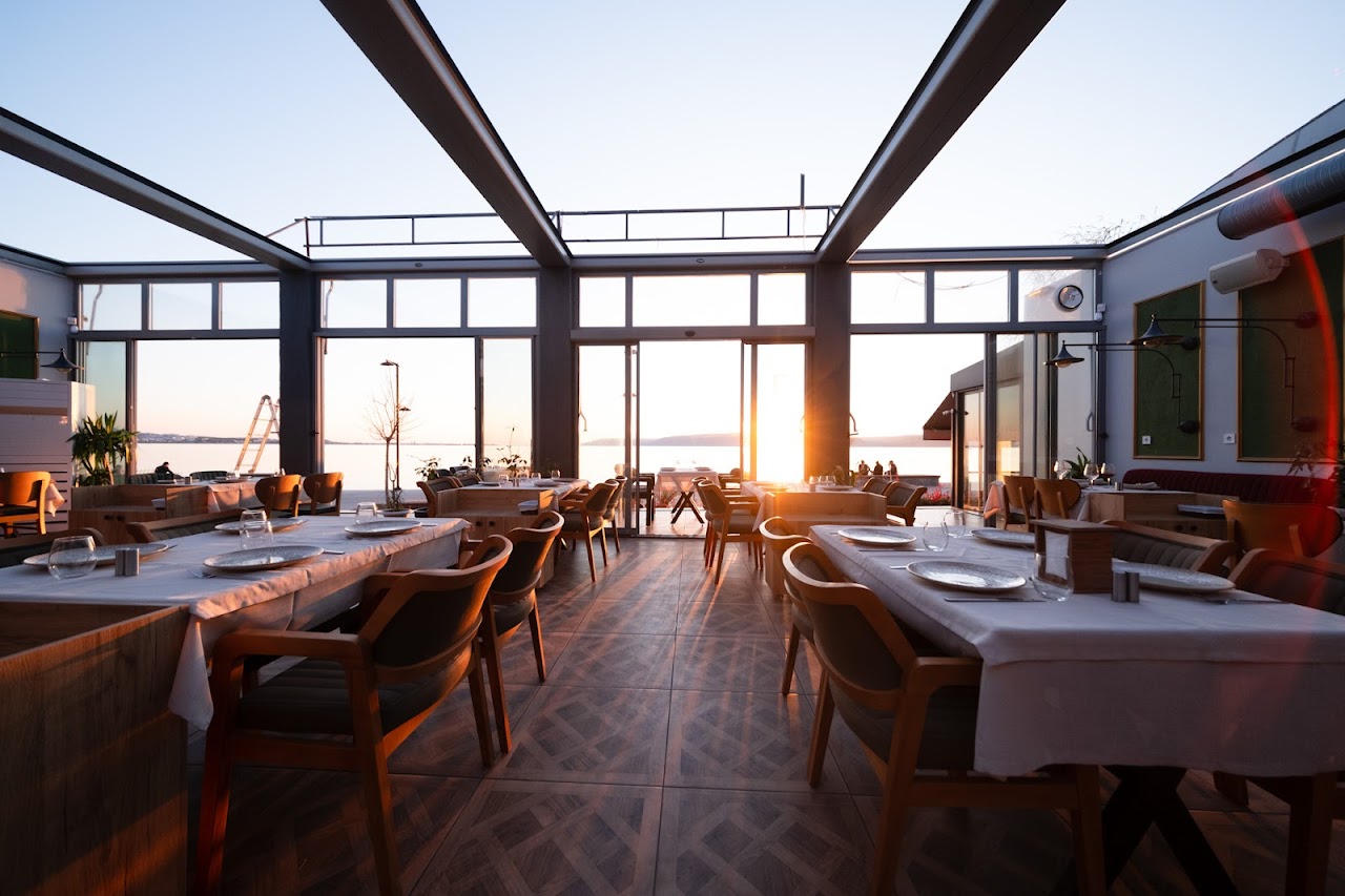 Bizim Yaka Restaurant