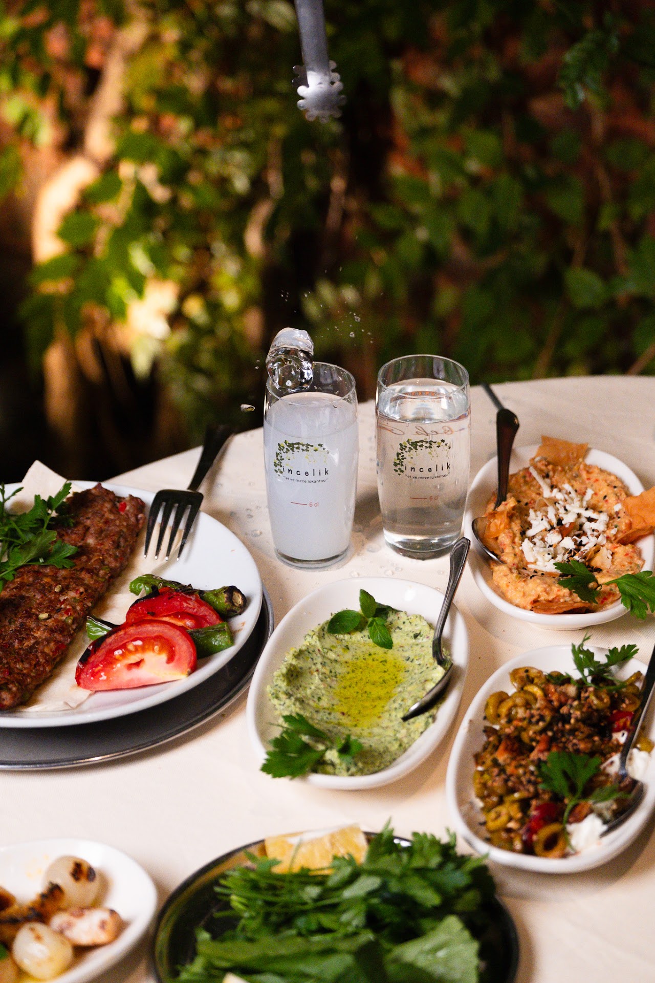 İncelik Et ve Meze Lokantası